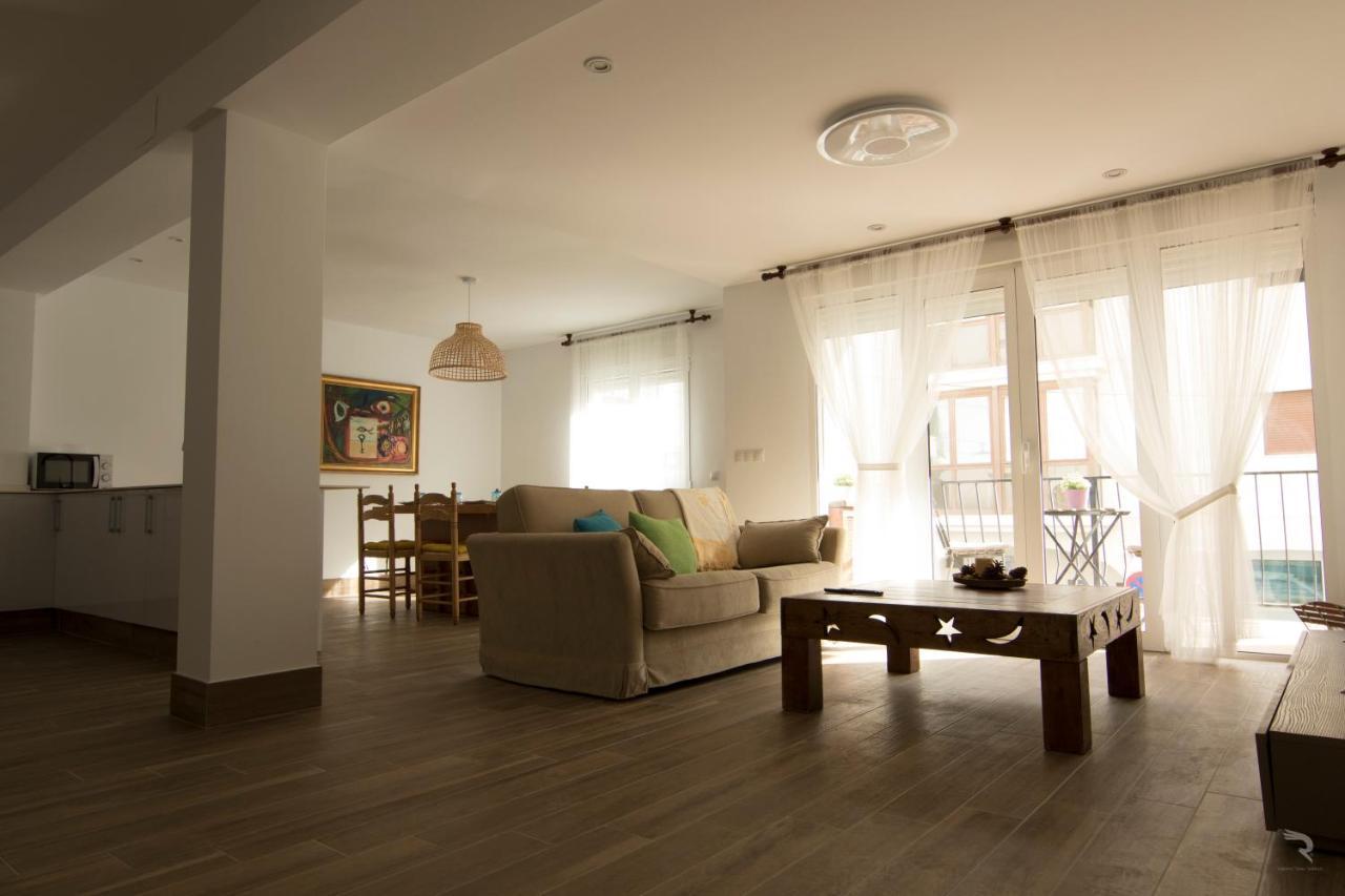 Apartamento Avenida Principal I 알테아 외부 사진
